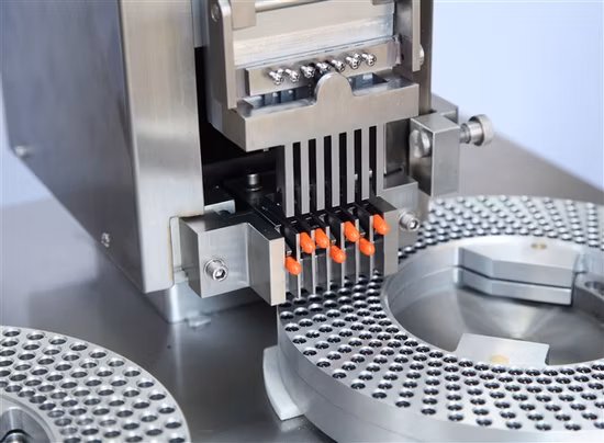Fabbrica di riempitrici semiautomatiche per capsule Dtj-V al miglior prezzo di vendita